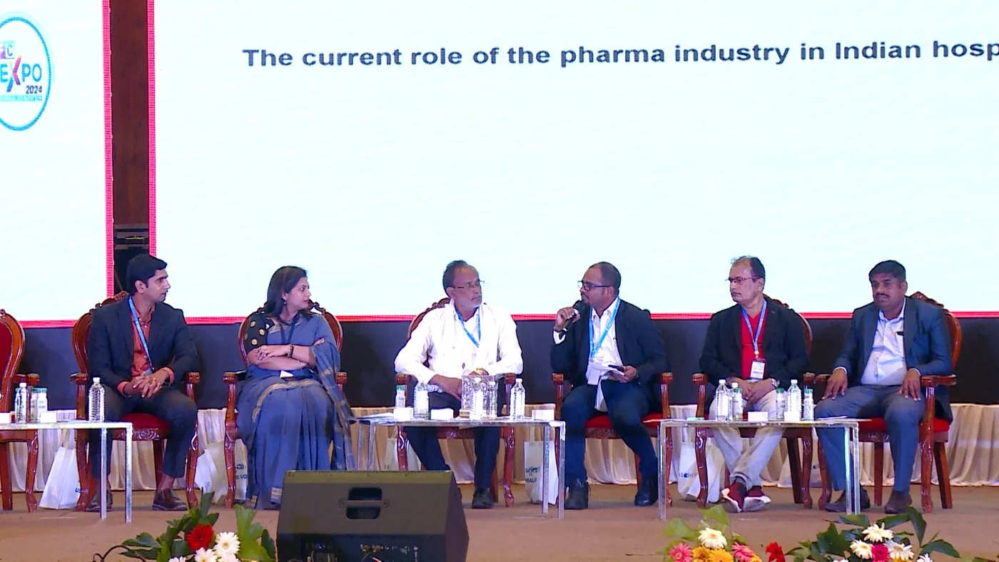 Panel and leadership moment from an earlier Udyami Bharat gathering