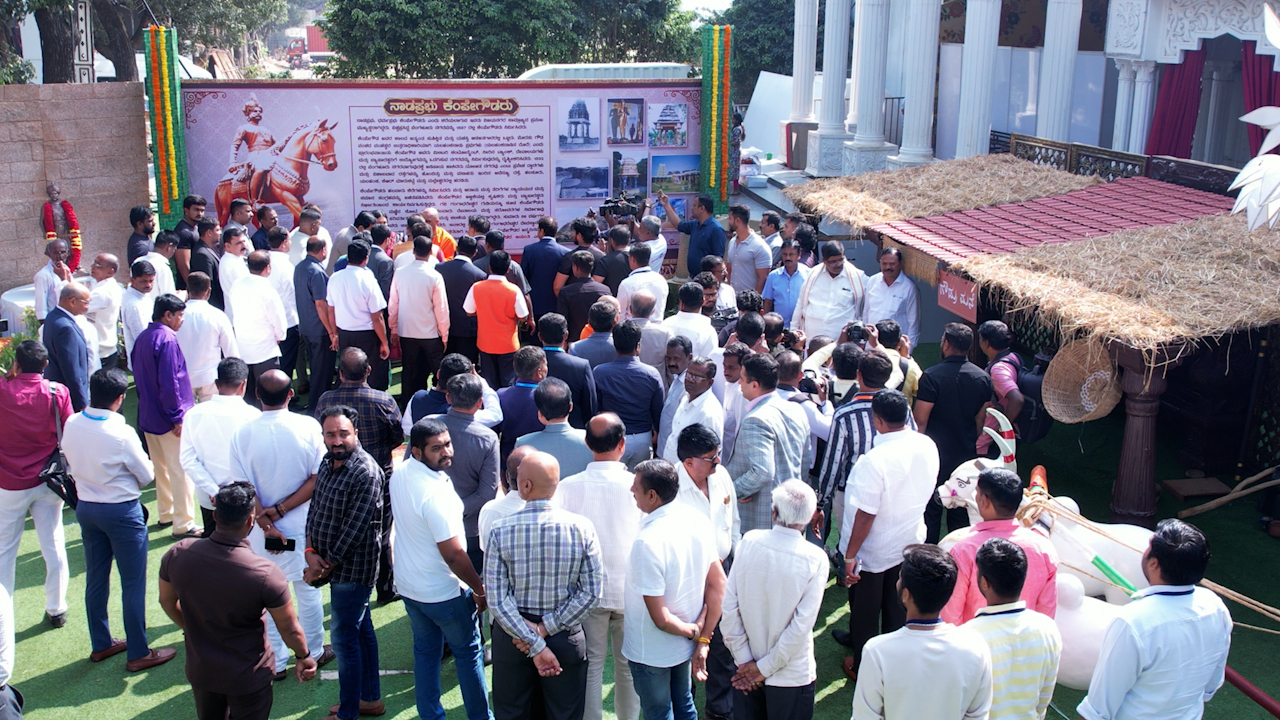 Outdoor gathering at an earlier Udyami Bharat event